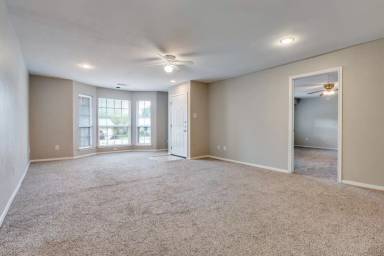 Main picture of 1717 England Rd