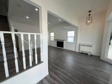 Main picture of 1110 Mira Mar Ave