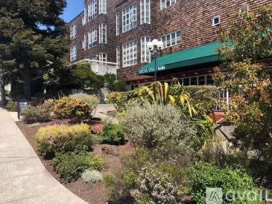 Main picture of 1385 Shattuck Ave