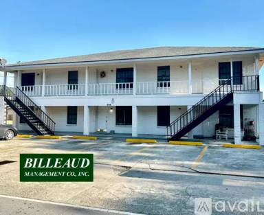 Main picture of 308 W Main St