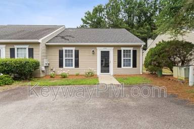 Main picture of 858 Pawley Ct