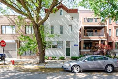 Main picture of 888 W Lill Ave