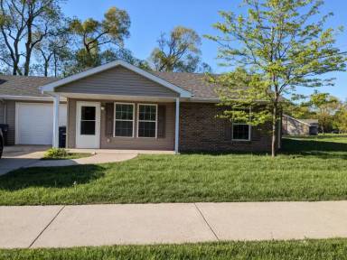 Main picture of 103 Grayson Dr