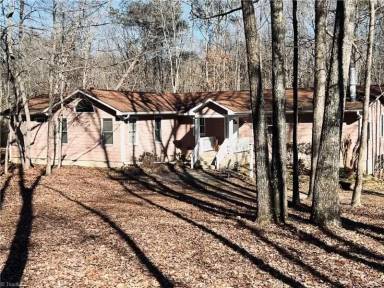 Main picture of 3401 Oak Ridge Rd