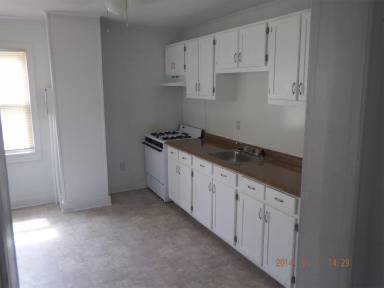 Main picture of 112 E Howard St