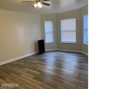 Main picture of 7600 S Essex Ave