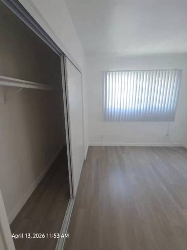 Main picture of 12316 Pacific Ave