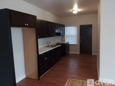 Main picture of 5621 S Prairie Ave