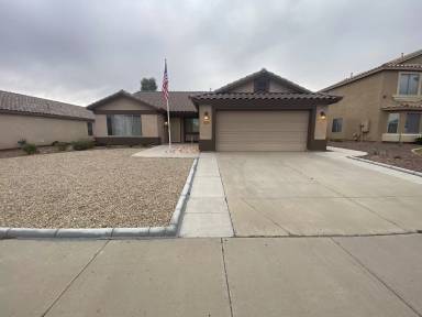 Main picture of 16490 N Oachs Dr