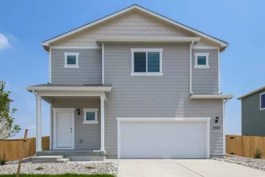 Main picture of 7410 Crystal Ave