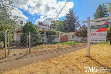 Main picture of 3019 S St
