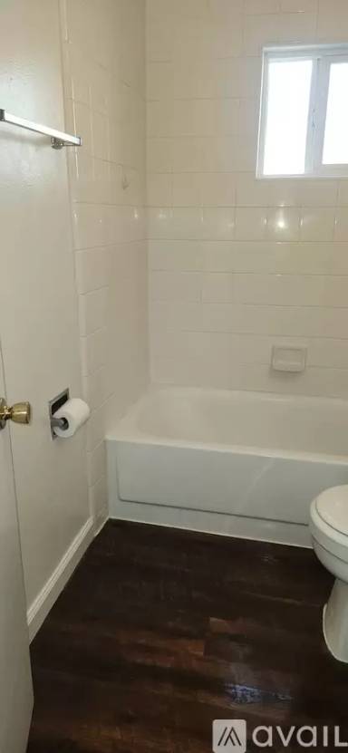 Main picture of 9662 Eisenbeisz St