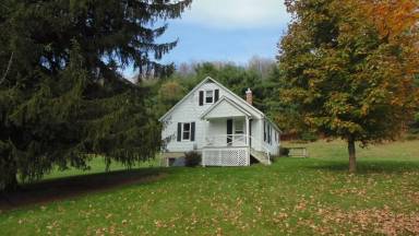 Main picture of 251 Merrill Ln