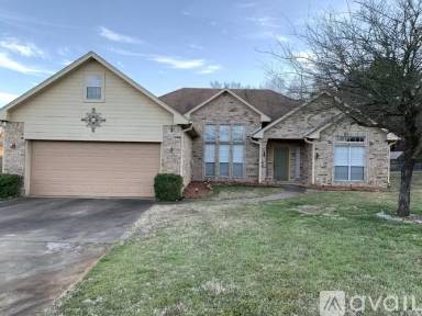 Main picture of 800 Lee Cir