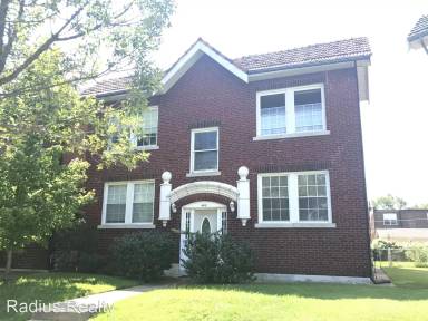 Main picture of 4618 Cleveland Ave