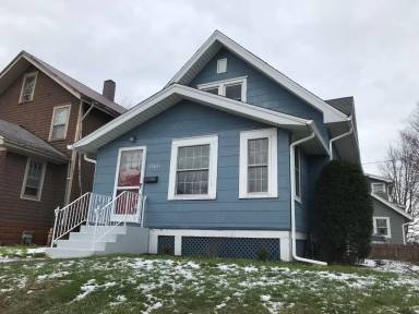 Main picture of 3404 Chapin St