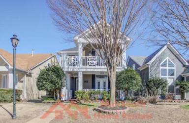Main picture of 1228 Island Pl E