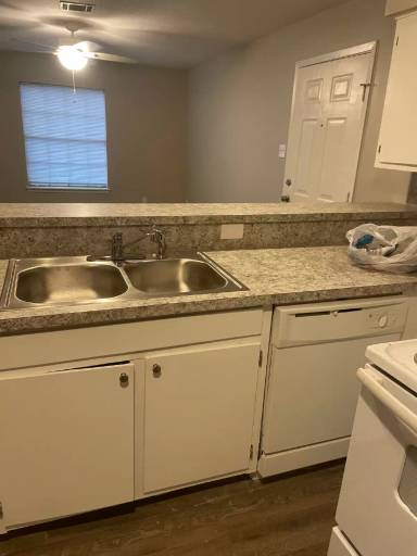 Main picture of 306 Powers St