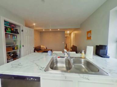 Main picture of 723 N 6th 1/2 St