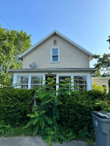 Main picture of 515 Mercer Ave
