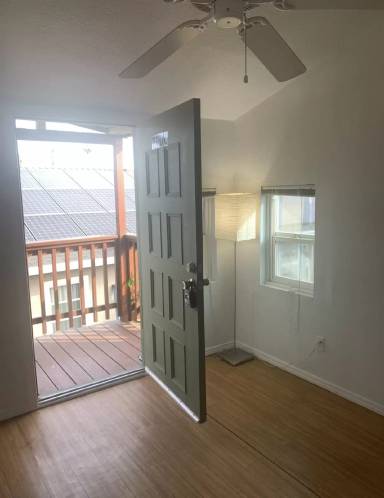Main picture of 220 E Home St