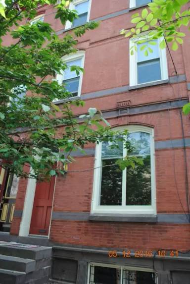Main picture of 857 N 29th St