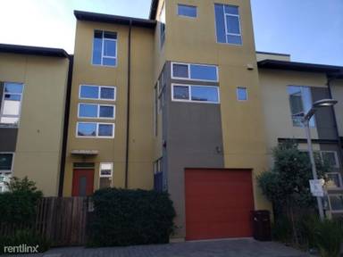 Main picture of 15 Ealing Ln