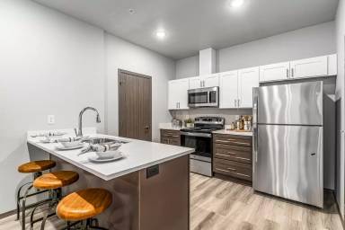 Main picture of 2513 N Regal St