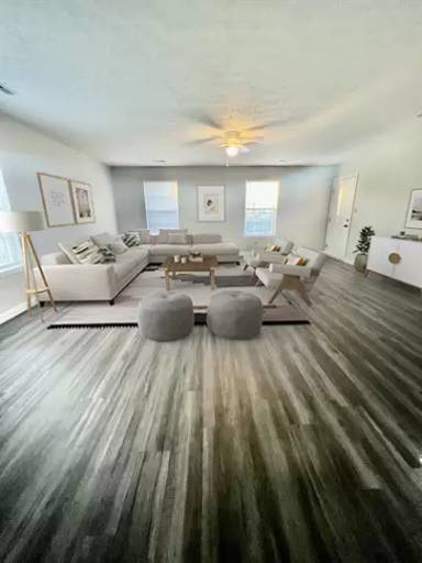 Main picture of 2017 Cornerstone Dr