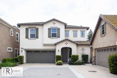 Main picture of 16090 Begonia Ave