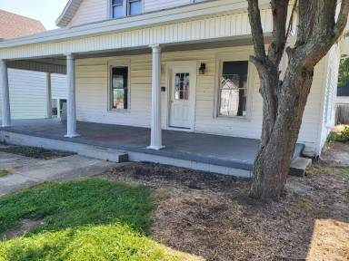 Main picture of 133 Smith Ballard St