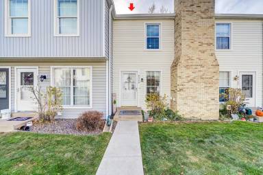 Main picture of 8972-8978 W Dartmouth Pl