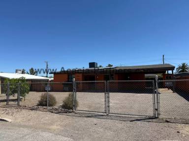 Main picture of 2123 S Rosemont Ave