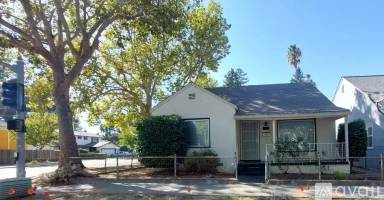 Main picture of 432 3rd St