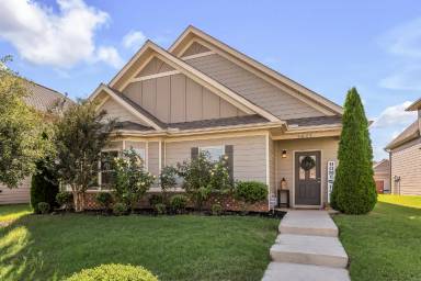 Main picture of 6005 Stonewater Ct NW