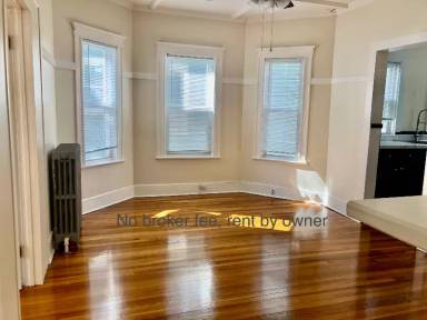 Main picture of 109 3rd St