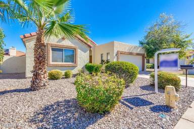 Main picture of 2265 S Don Carlos
