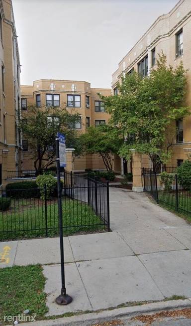 Main picture of 4904 W Jackson Blvd