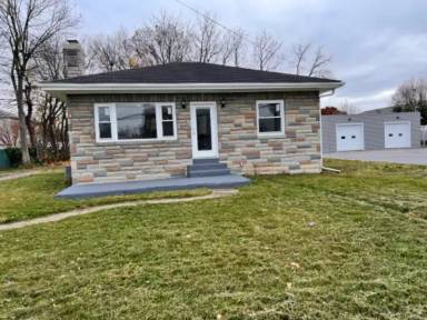 Main picture of 1108 E Simpson St