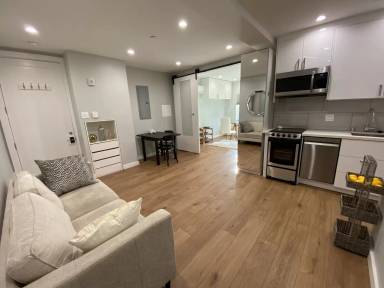 Main picture of 511 Eureka St