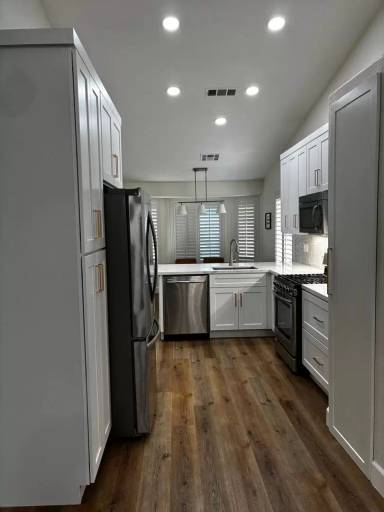 Main picture of 1705 Eagle Peak Way