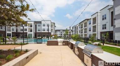 Main picture of 1301 Leah Ave