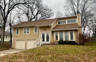 Main picture of 7524 Tauromee Ave