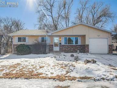 Main picture of 715 Darby St
