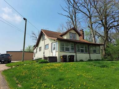 Main picture of 2271 W Galena Ave