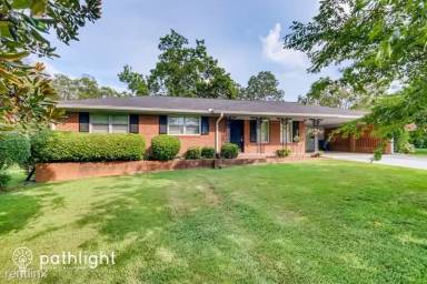 Main picture of 2054 North Rd