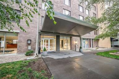 Main picture of Metropolitan Condos
