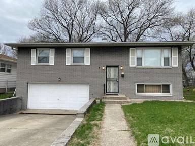 Main picture of 2040 Cleveland St