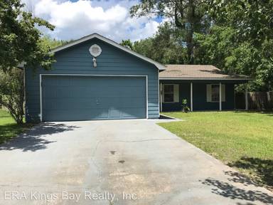 Main picture of 143 Lakeside Dr