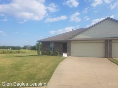 Main picture of Glen Eagles Luxury Townhomes